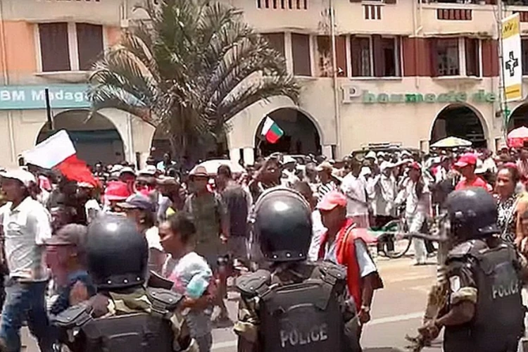 Tensions Politiques à Madagascar : L’Opposition Dénonce des Dérives Autoritaires